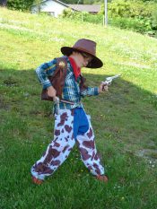 Kids Play Dress Up Clothes: From A-Z