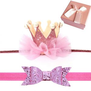 Your baby girl is your Princess! Why not get some adorable crown accessories for her photo shoot!